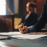 When to Hire a Personal Injury Lawyer